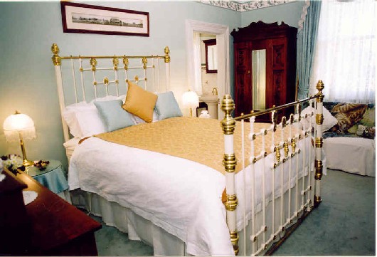 forgandenny house queen suite